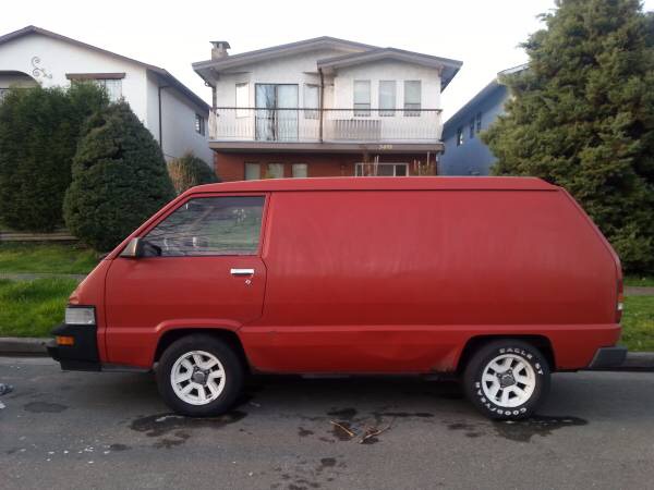 Minivan with hot sale rims