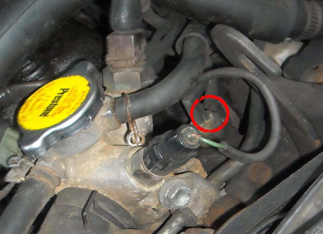 very rough idle, cutting out immediately: distributor? vacuum?